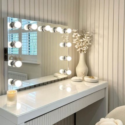 Luxe Bluetooth Vanity Mirror with LED Lights 80x60cm